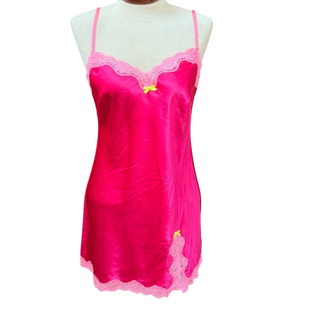Victoria's Secret Lace Trim Chemise Size Small Hot Pink Lingerie Coquette Y2K